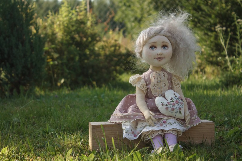 Текстильная кукла Таня